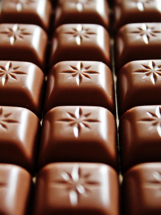 how chocolate is made