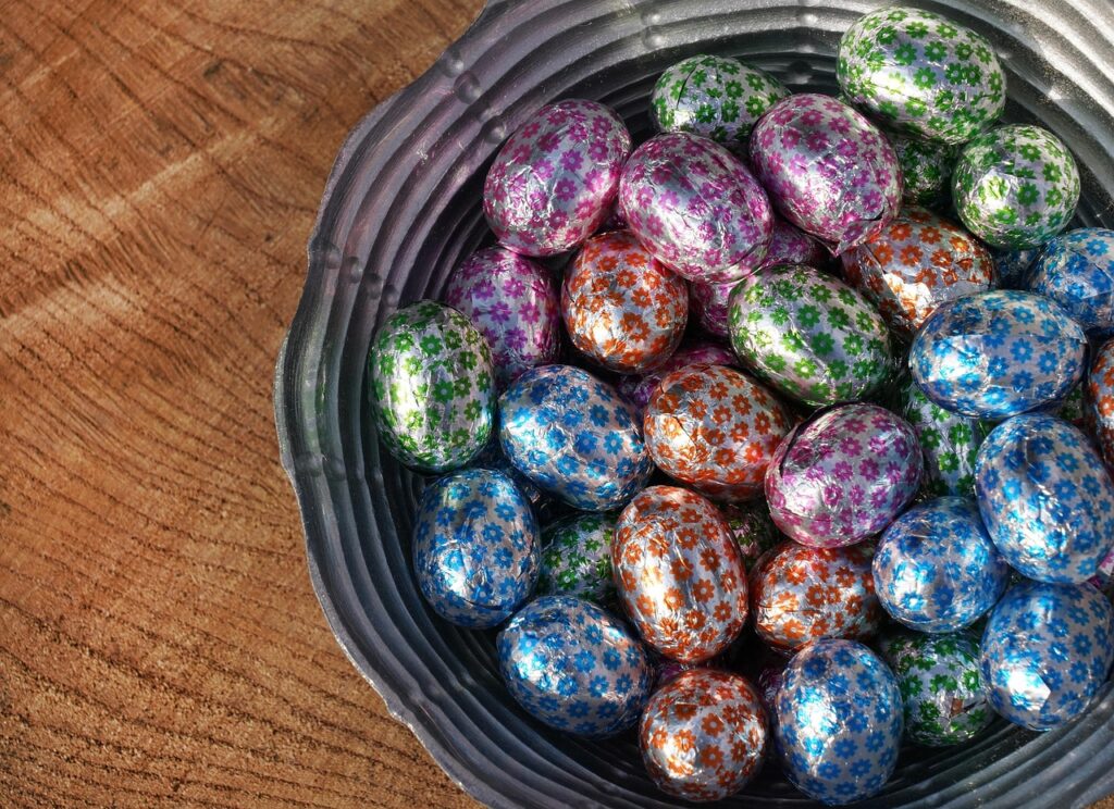 easter-eggs-7062378_1280