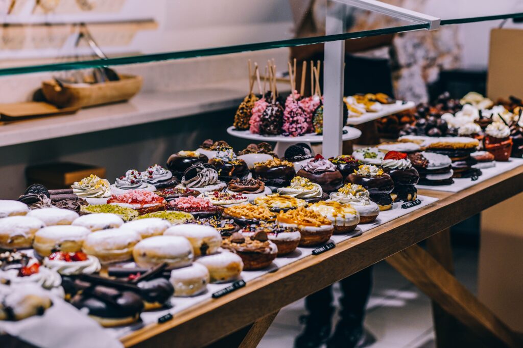 pexels-doughnuts-1868573 (1)